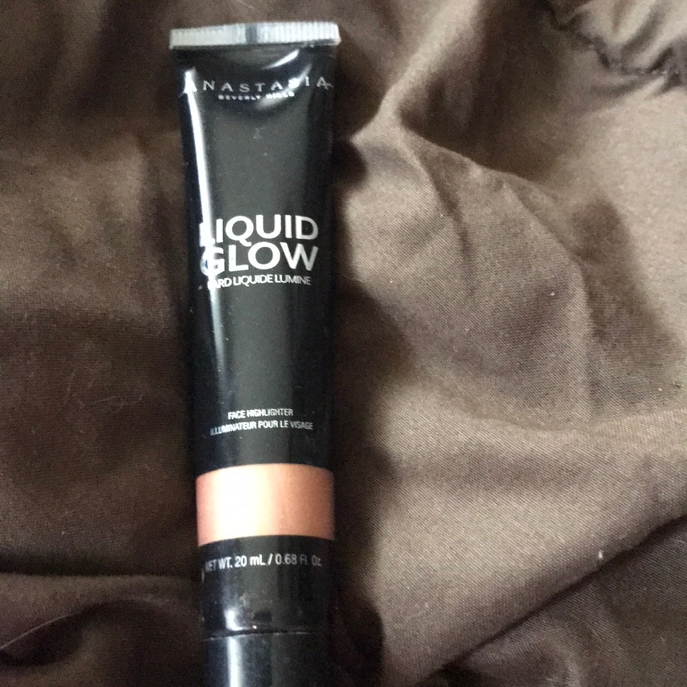 ANASTASIA BEVERLY HILLS LIQUID GLOW BRONZE